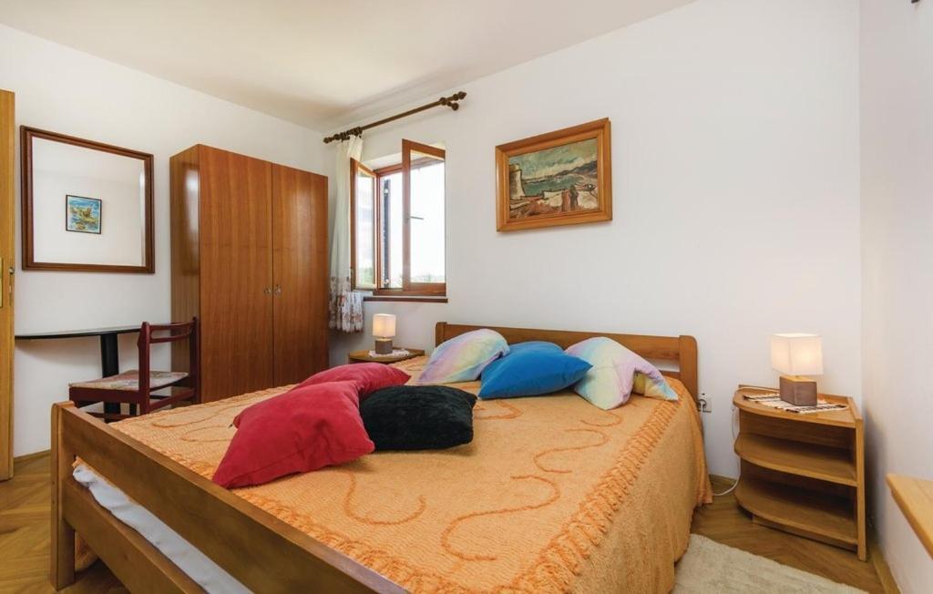 Apartments With A Parking Space Novigrad - 14408 Room photo
